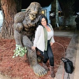 Meet your Posher, Jolie